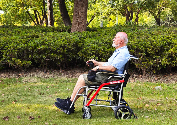 Metro Mobility iTravel Lite Folding Power Wheelchair - 38 lbs - Image 3