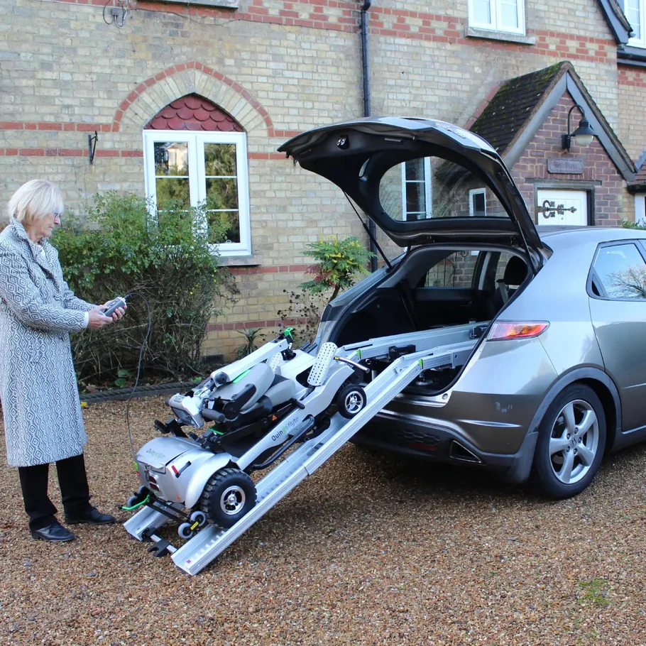 Quingo Flyte Mobility Scooter - The Self Loading Scooter with Ramp - Image 4