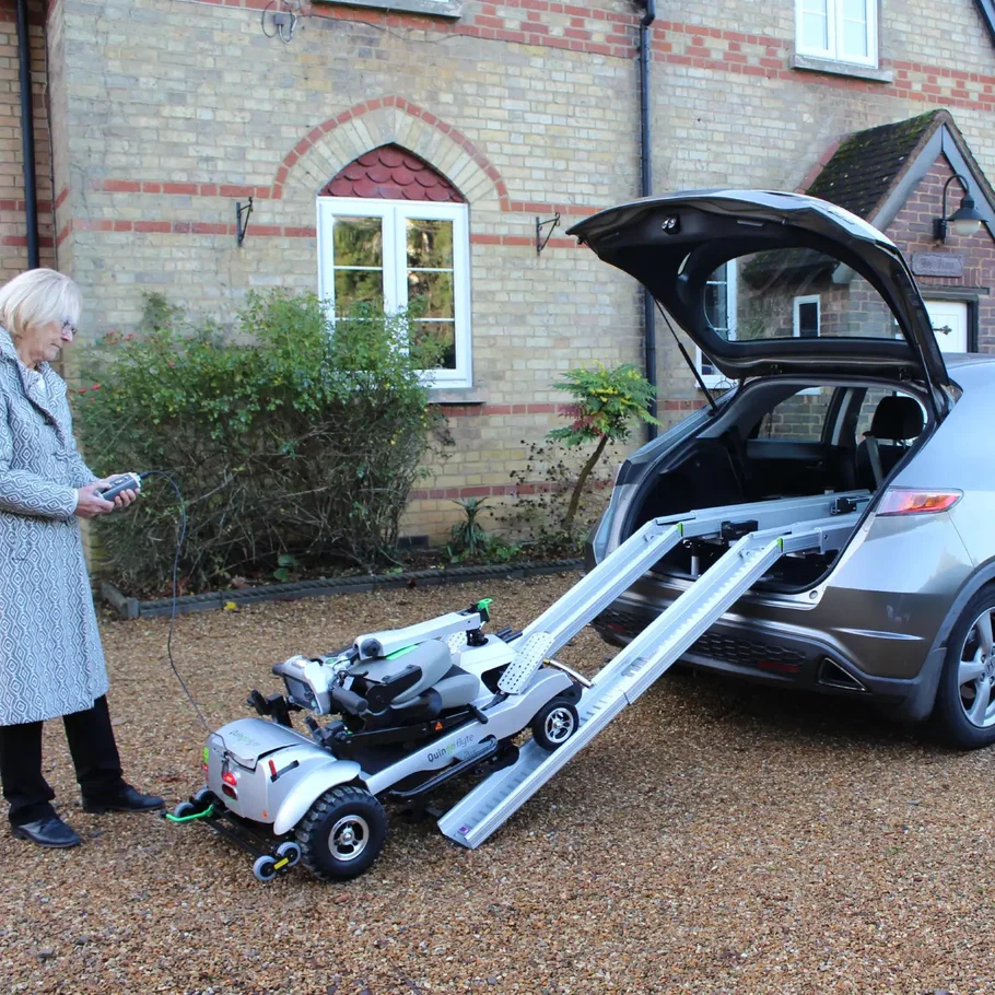 Quingo Flyte Mobility Scooter - The Self Loading Scooter with Ramp - Image 5